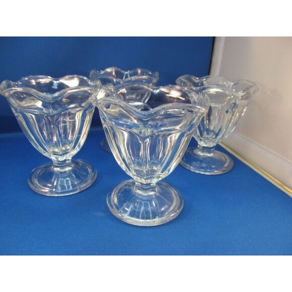 Anchor Hocking Clear Glass Ice Cream Sundae Desert Cups Set of 4 - Picture 5 of 10